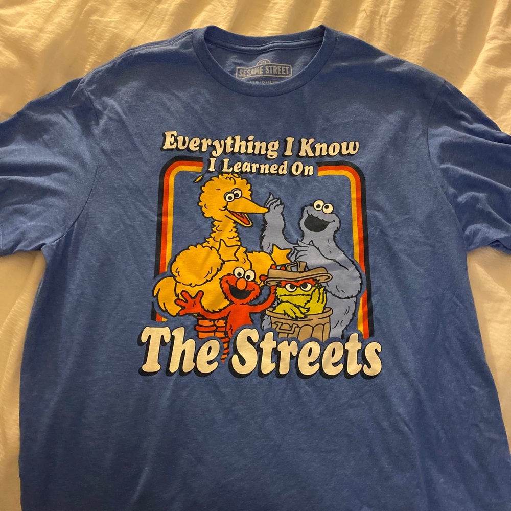 Men’s Sesame Street tee